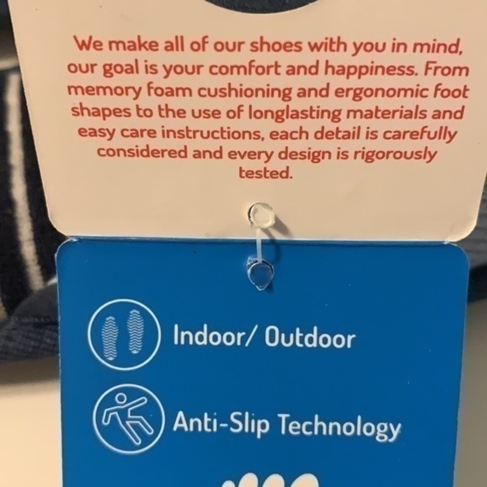 Floopi Memory Foam Slippers - Picture 7 of 9